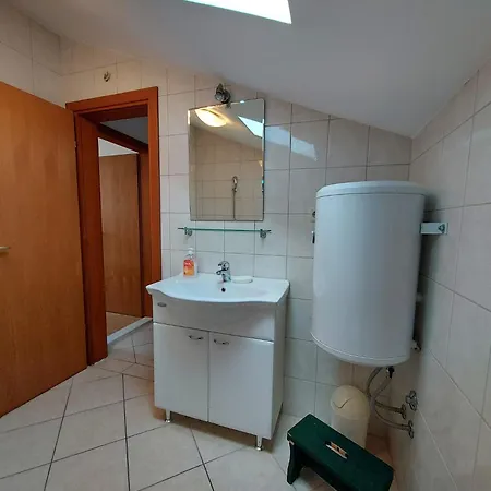 Holiday home Maison Ancica *